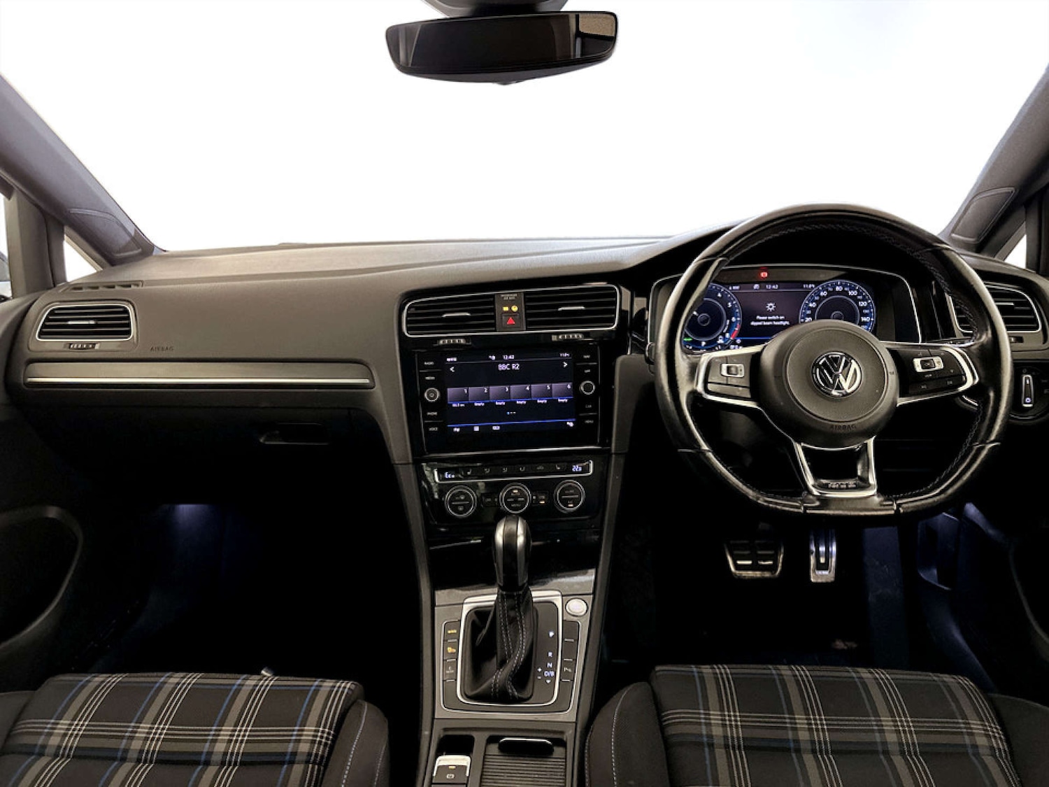 Used Volkswagen Golf 2020 for sale - 77185933: Photo 3