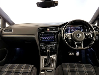 Used Volkswagen Golf 2020 for sale - 77185933: Photo