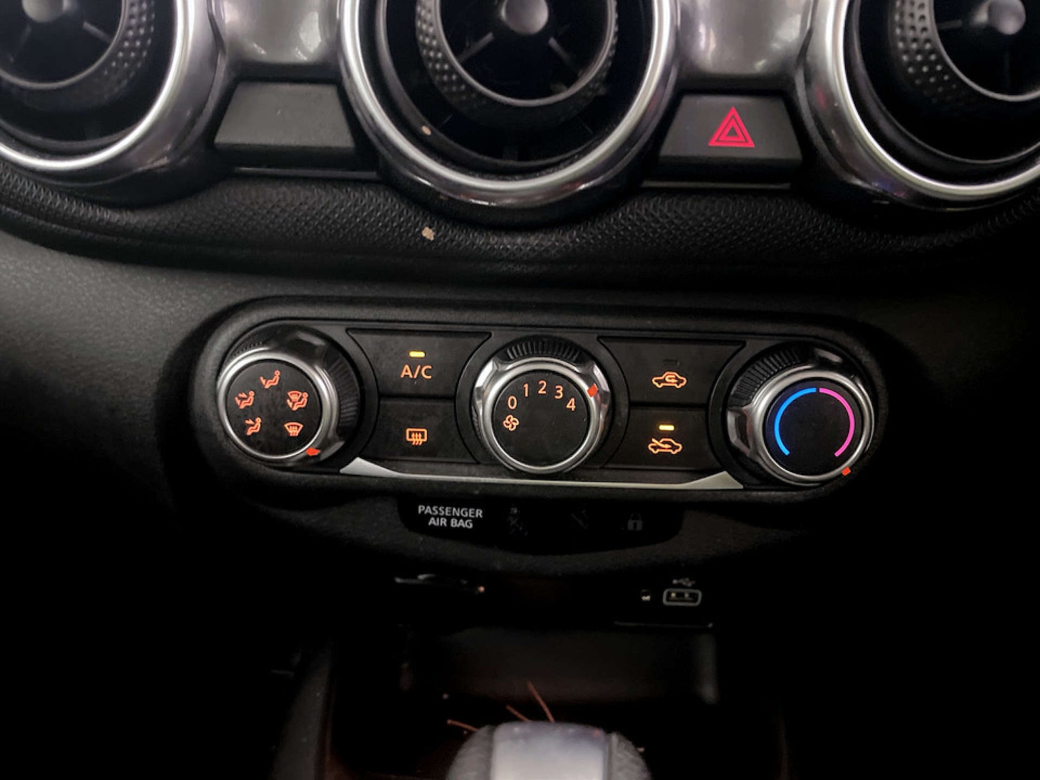 Used Nissan Juke 2021 for sale - 77185864: Photo 24