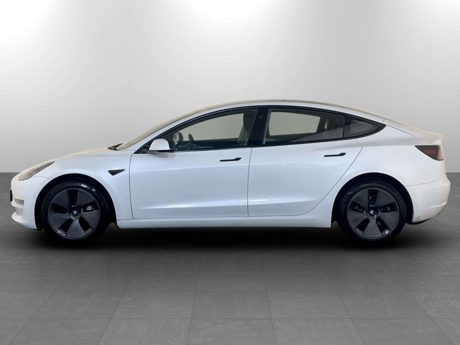 Used Tesla Model 3 2021 for sale - 77453626: Photo 6