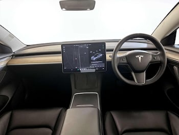 Used Tesla Model 3 2021 for sale - 76782207: Photo