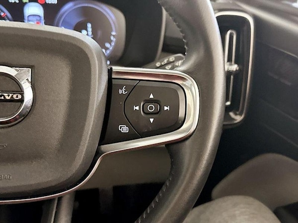 Used Volvo XC40 2021 for sale - 76209294: Photo 19