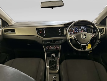 Used Volkswagen Polo 2020 for sale - 79080871: Photo