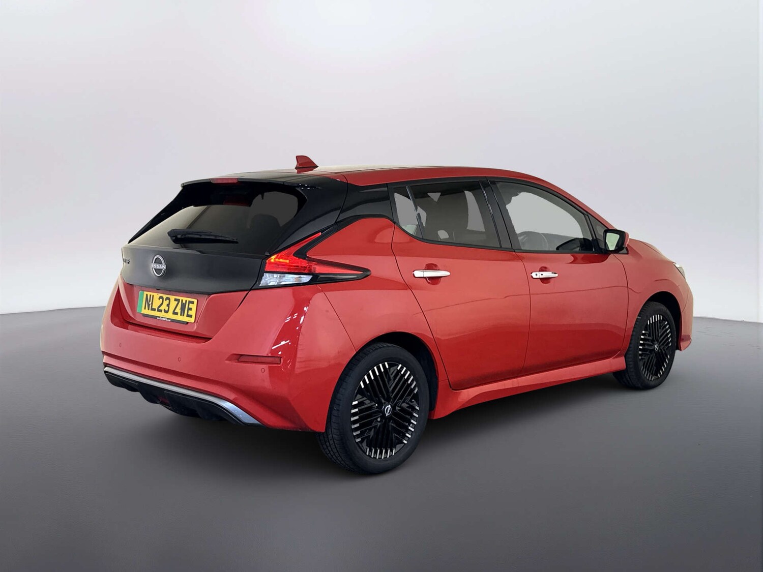 Used Nissan Leaf 2023 for sale - 78124727: Photo 10