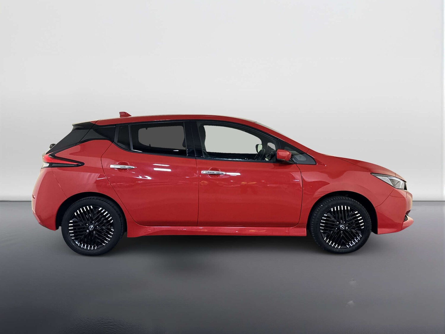 Used Nissan Leaf 2023 for sale - 78124727: Photo 11