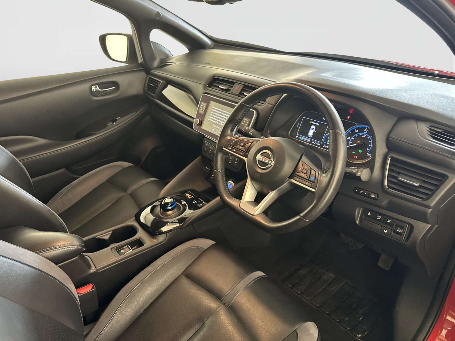 Used Nissan Leaf 2023 for sale - 78124727: Photo 15