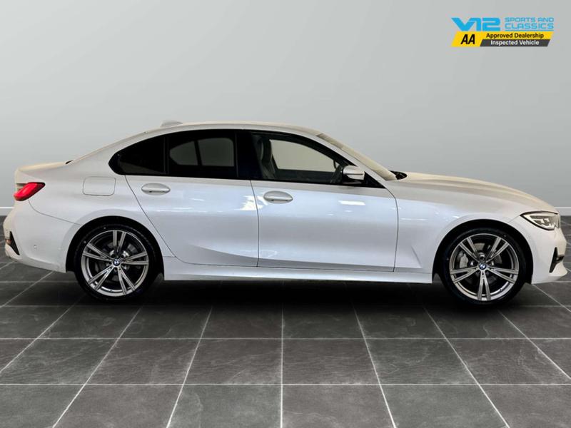 Used BMW 3 Series 2021 for sale - 76862307: Photo 11