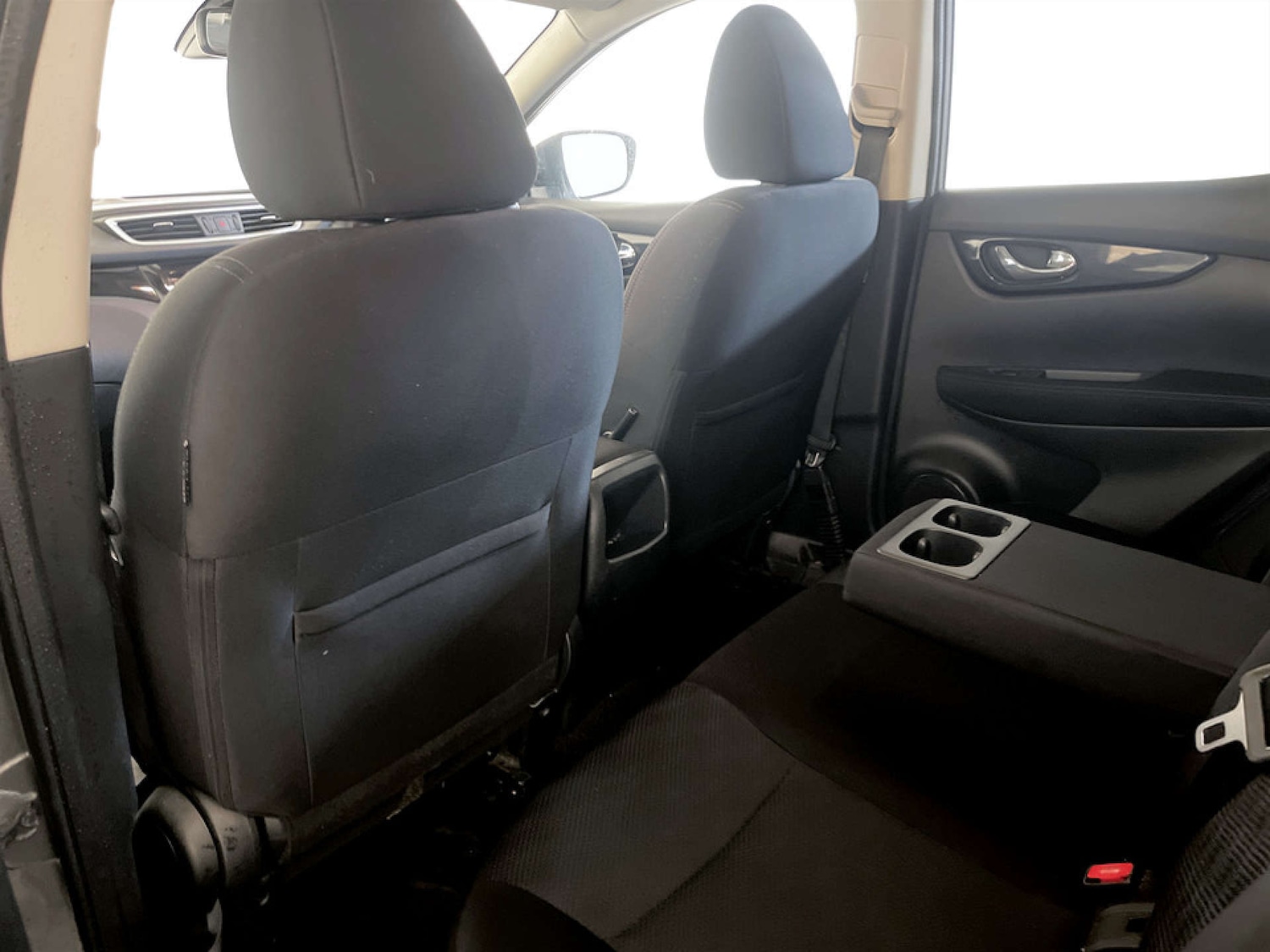 Used Nissan Qashqai 2016 for sale - 77185850: Photo 14