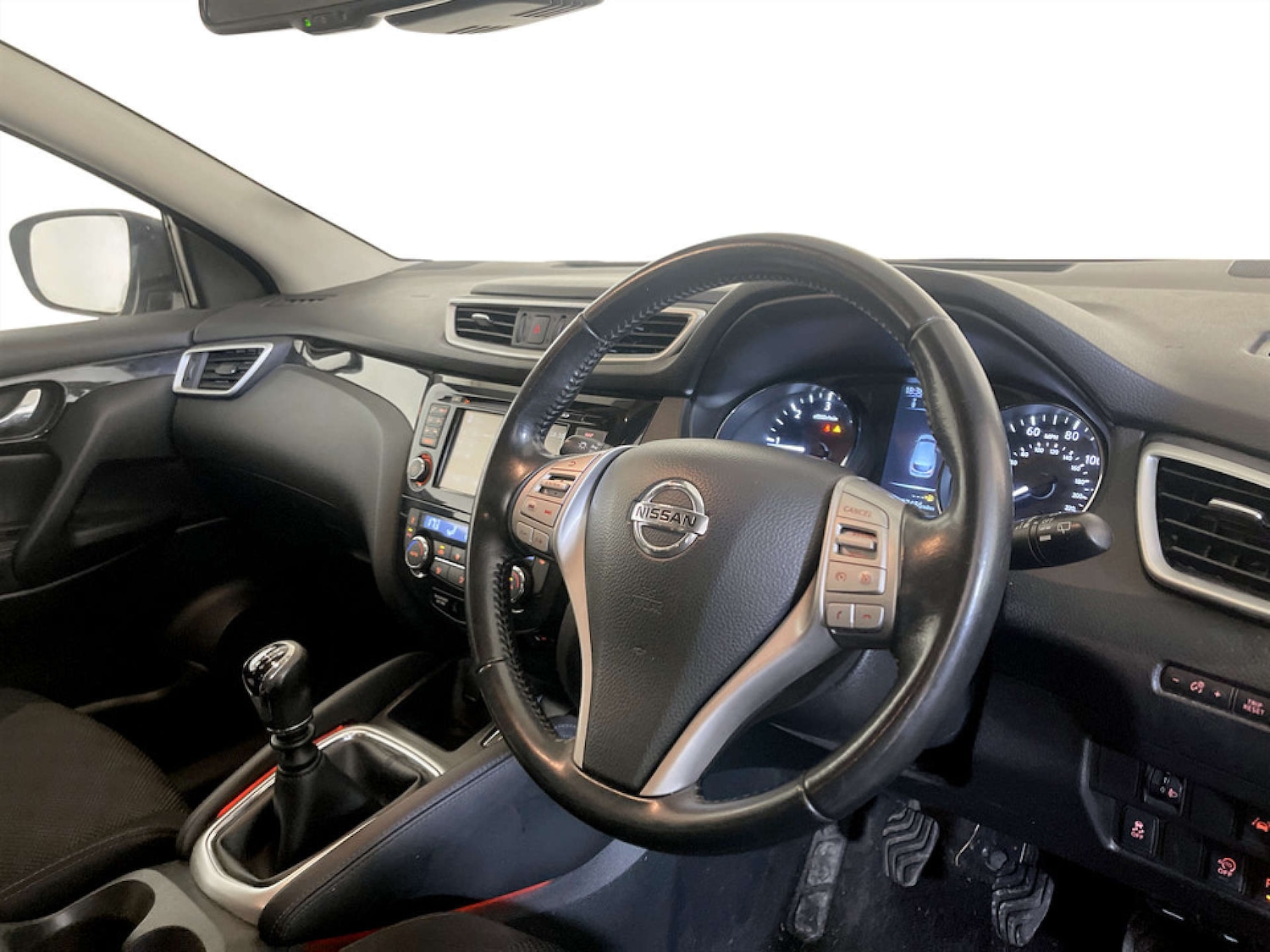 Used Nissan Qashqai 2016 for sale - 77185850: Photo 16