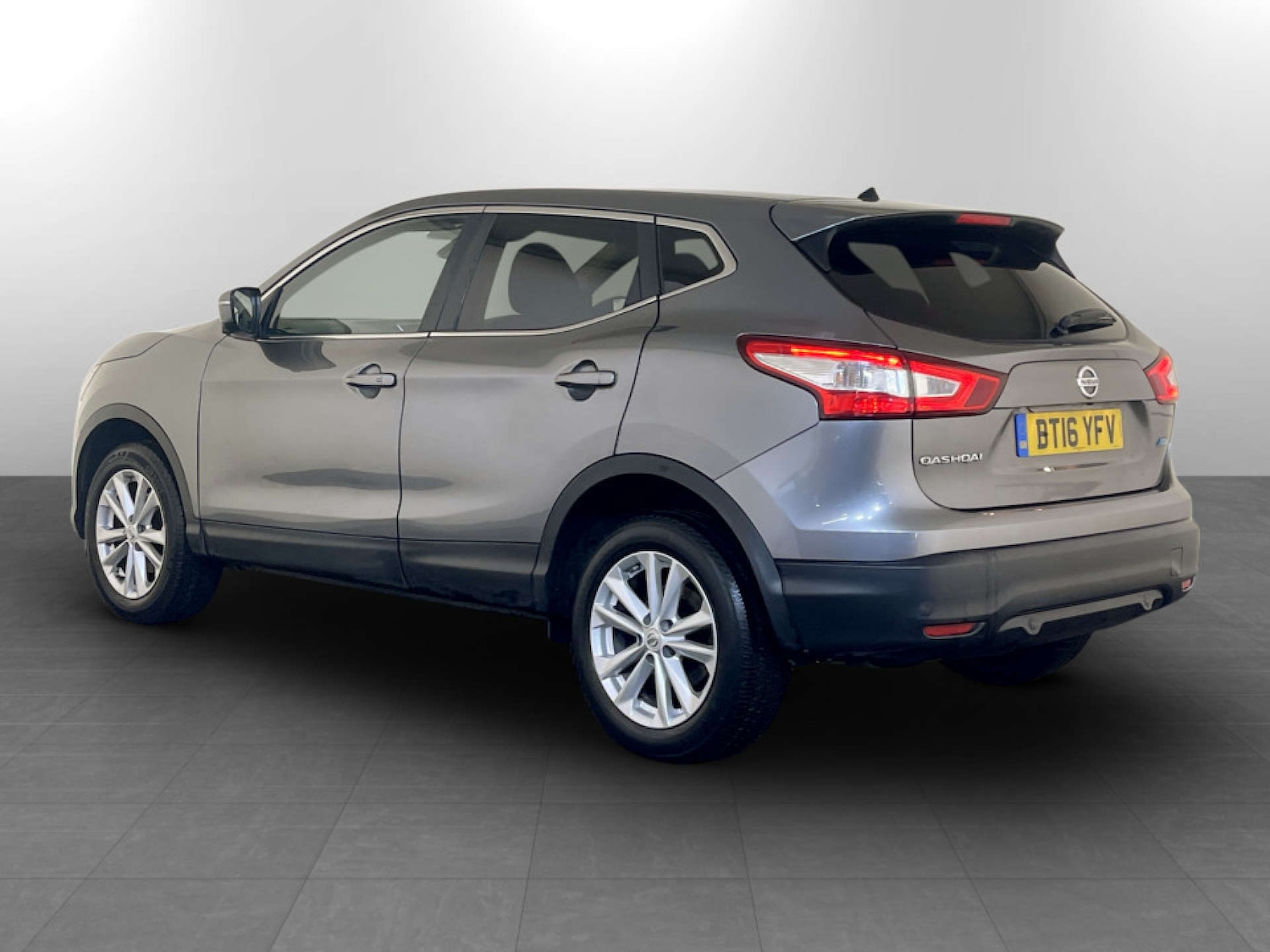 Used Nissan Qashqai 2016 for sale - 77185850: Photo 8