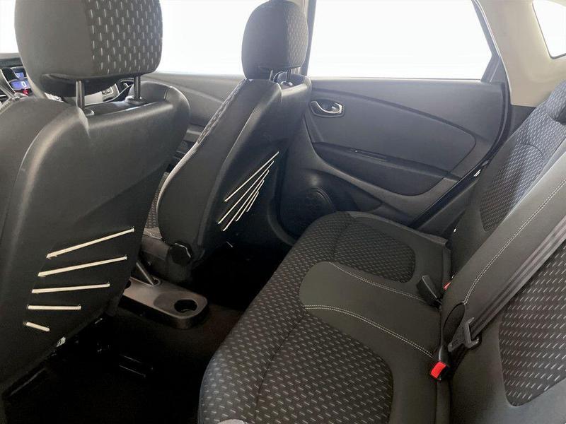 Used Renault Captur 2017 for sale - 76545406: Photo 14