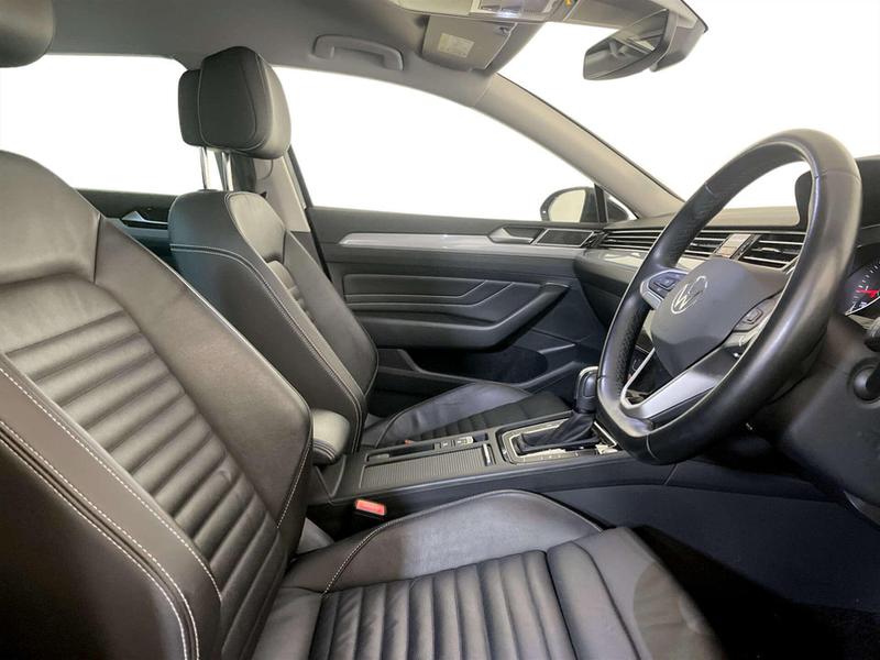 Used Volkswagen Passat 2023 for sale - 77152208: Photo 13