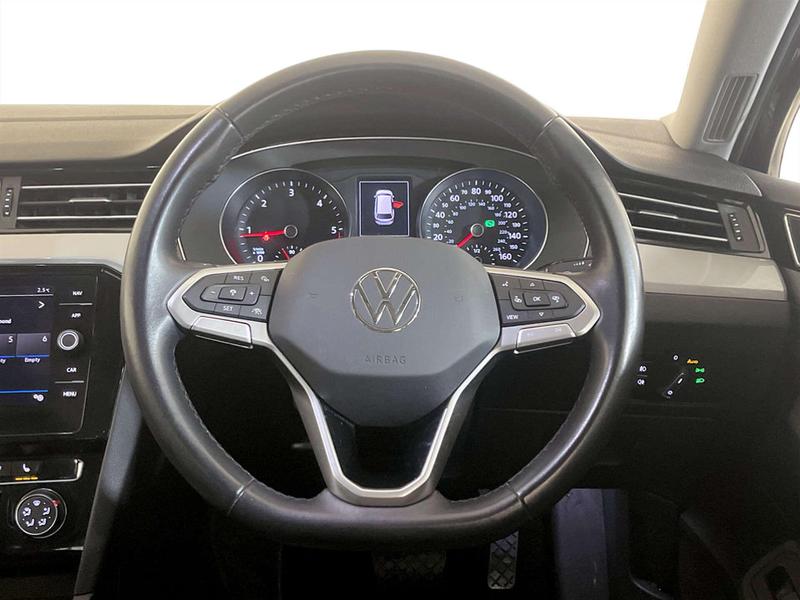 Used Volkswagen Passat 2023 for sale - 77152208: Photo 16