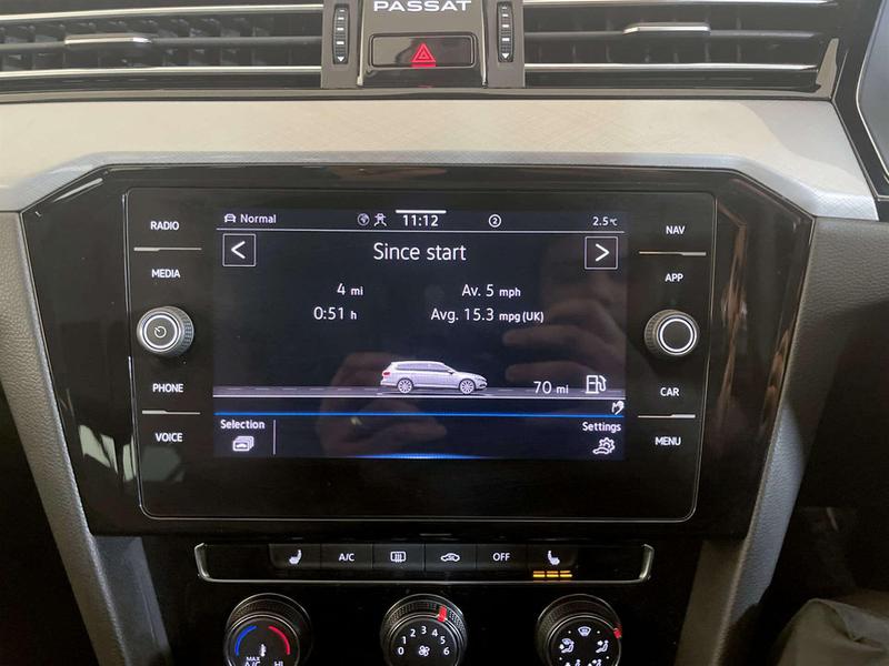 Used Volkswagen Passat 2023 for sale - 77152208: Photo 24