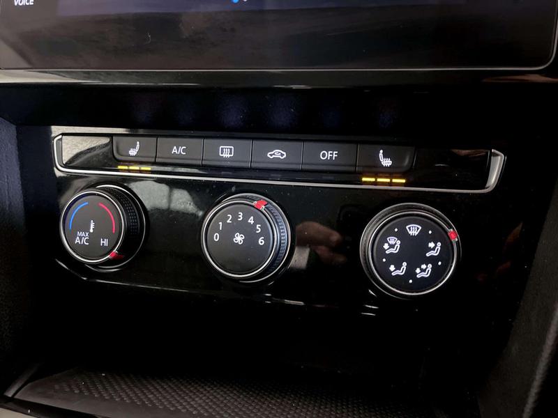 Used Volkswagen Passat 2023 for sale - 77152208: Photo 26