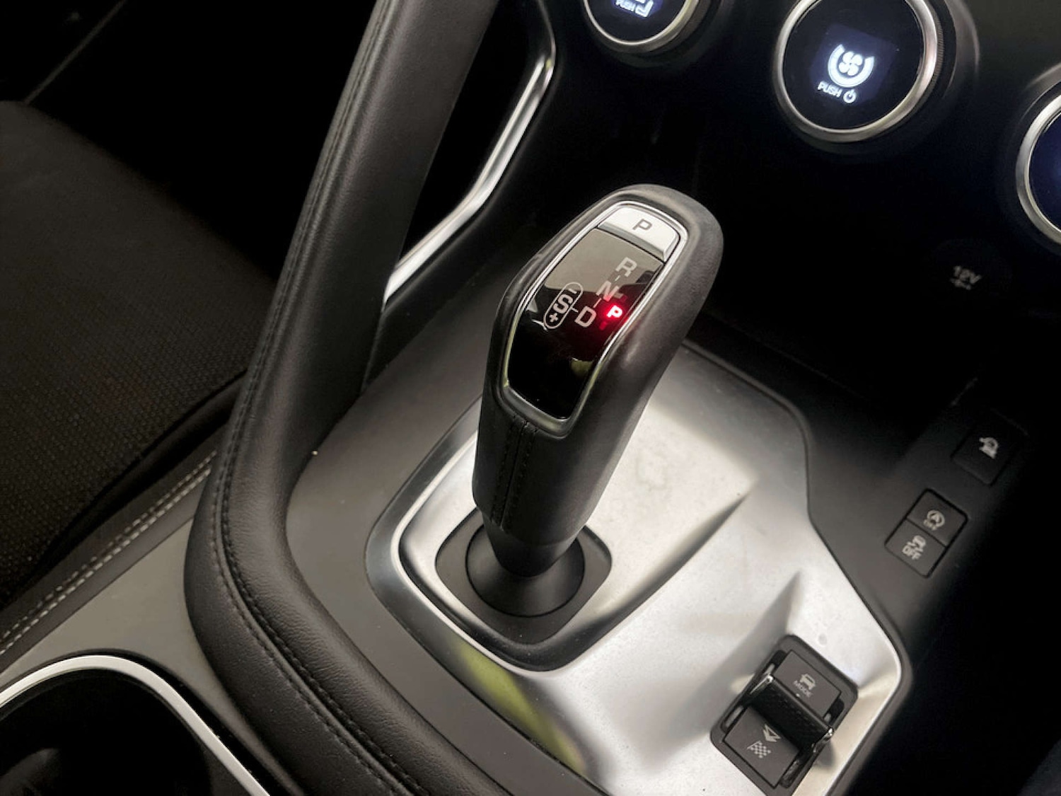 Used Jaguar E-Pace 2019 for sale - 77259105: Photo 25