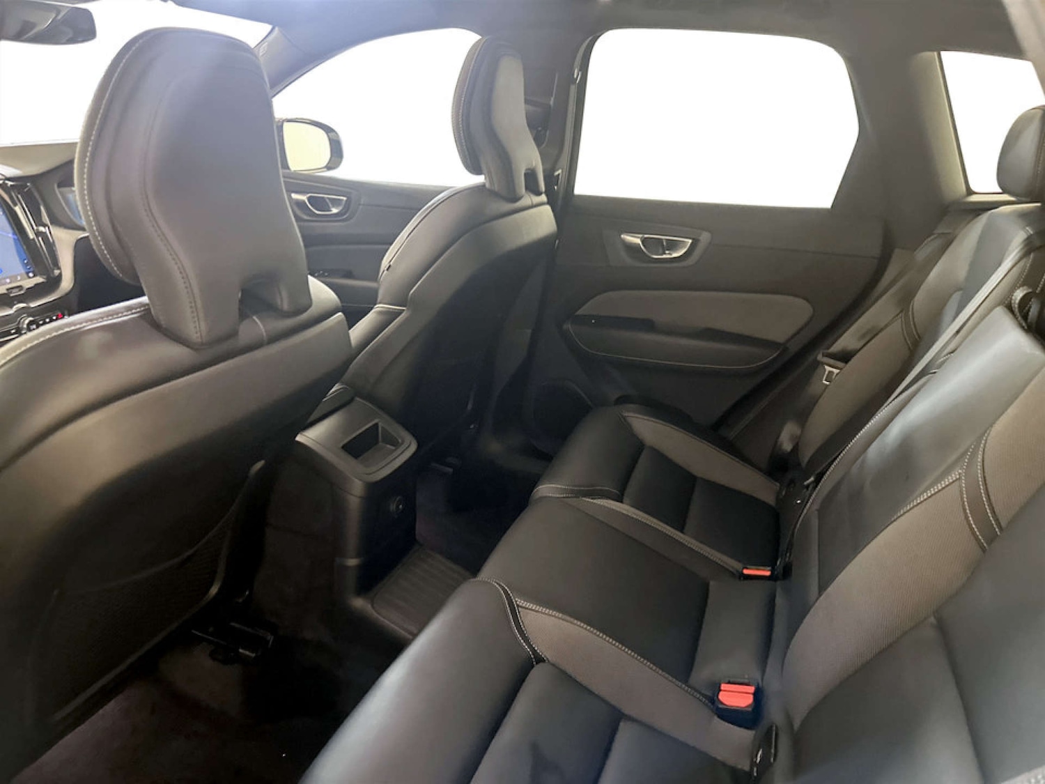 Used Volvo XC60 2021 for sale - 77185988: Photo 15