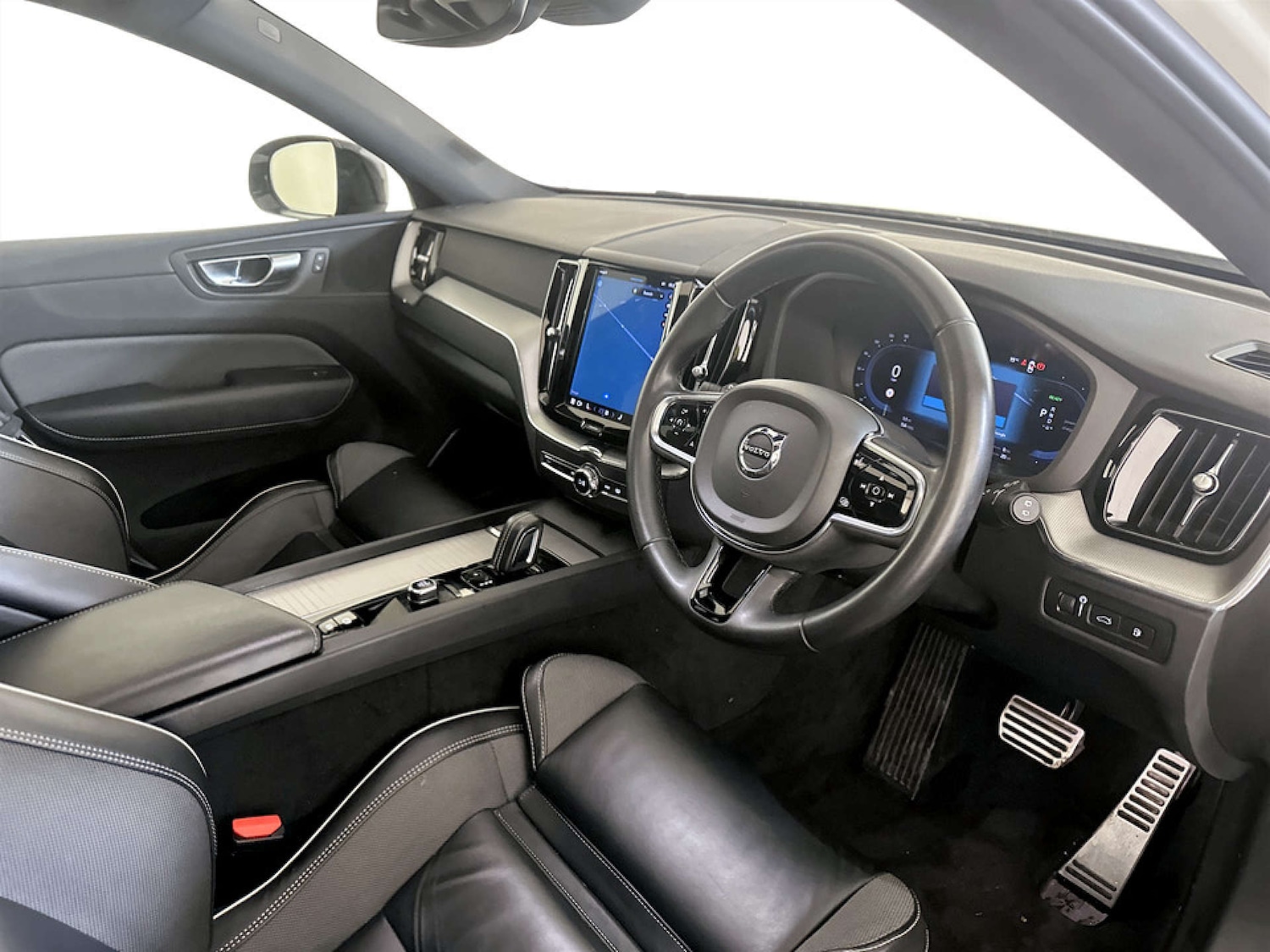 Used Volvo XC60 2021 for sale - 77185988: Photo 17