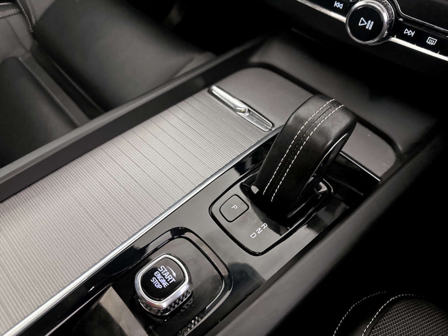 Used Volvo XC60 2021 for sale - 77185988: Photo 27