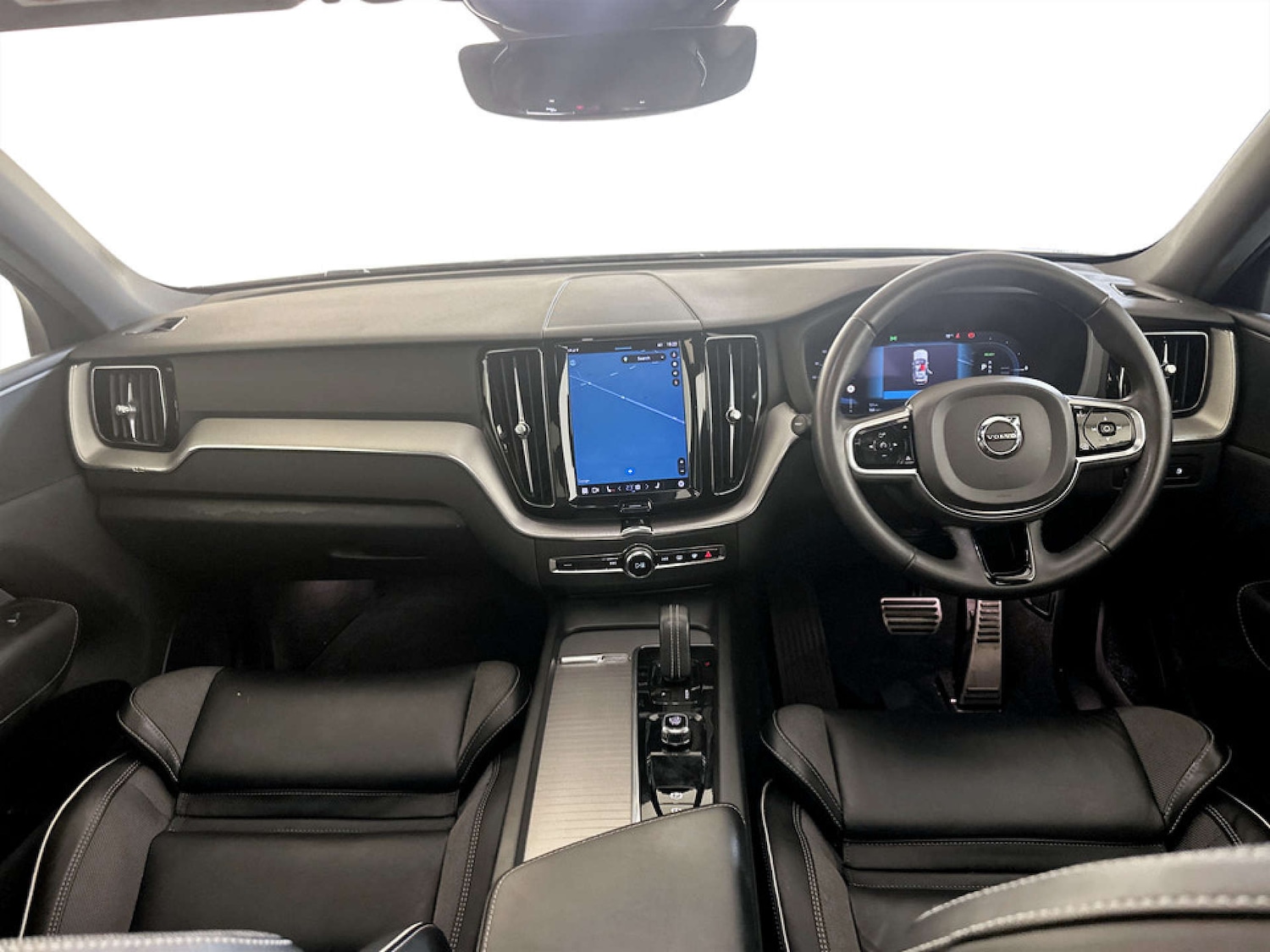 Used Volvo XC60 2021 for sale - 77185988: Photo 3