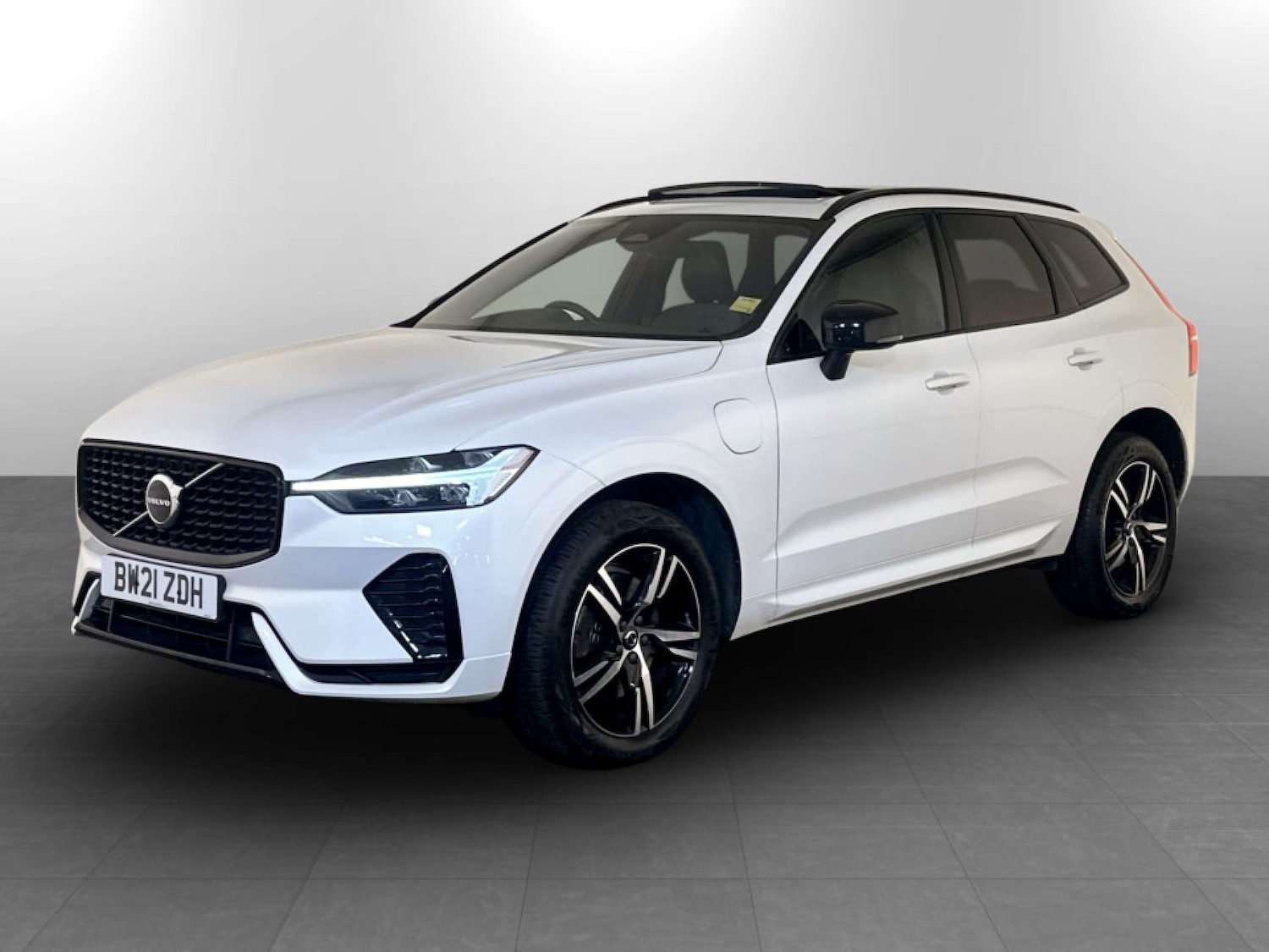 Used Volvo XC60 2021 for sale - 77185988: Photo 6