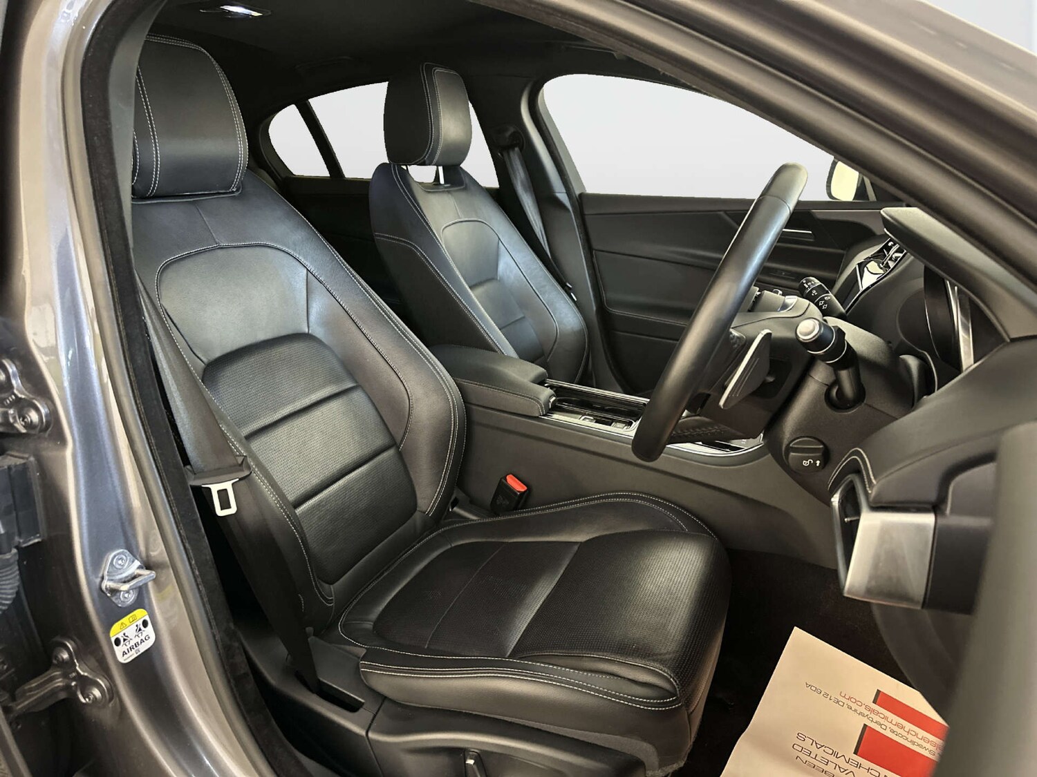 Used Jaguar XE 2018 for sale - 78122996: Photo 13