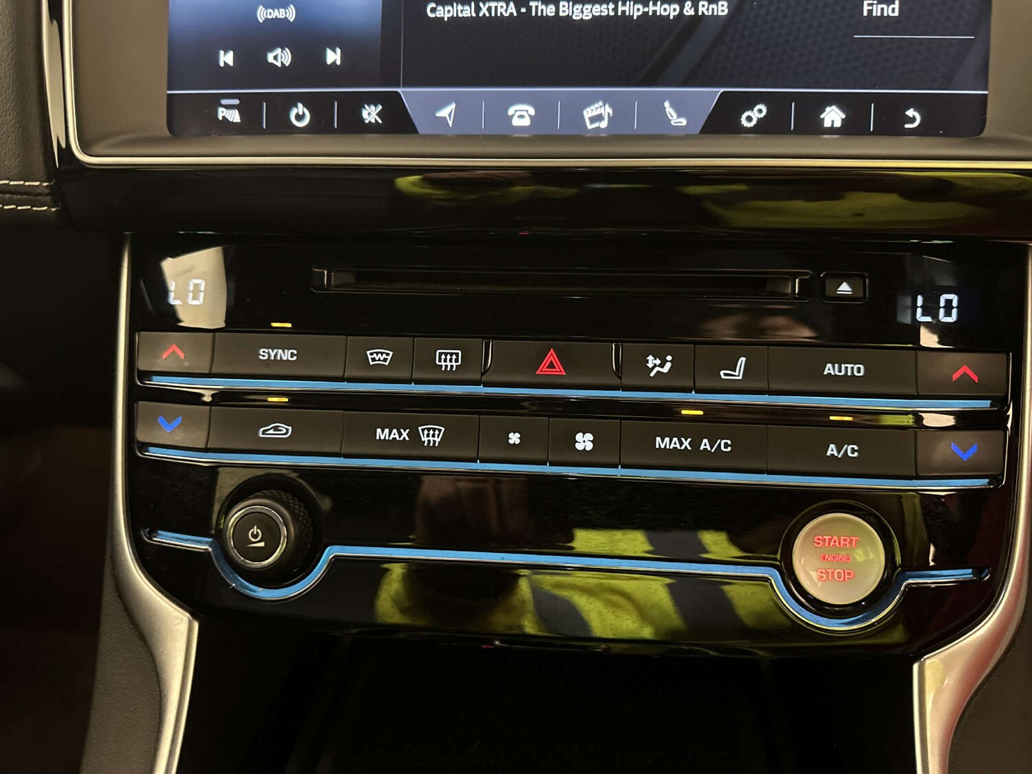 Used Jaguar XE 2018 for sale - 78122996: Photo 24