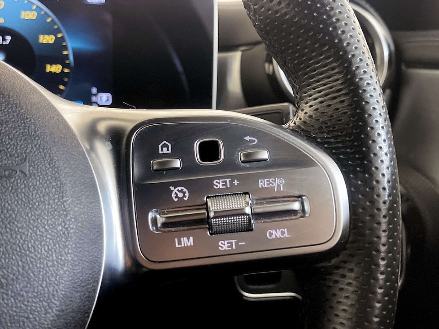 Used Mercedes-Benz CLA 2019 for sale - 77469999: Photo 18