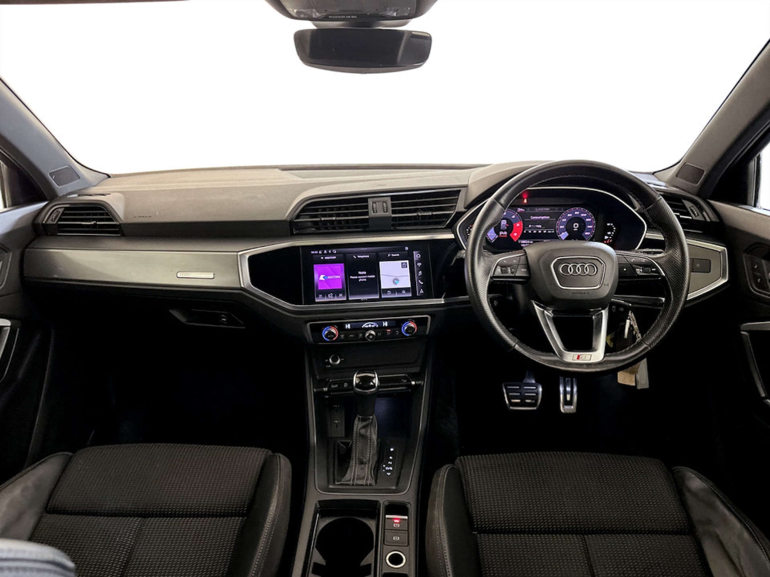 Used Audi Q3 2021 for sale - 77655623: Photo 3