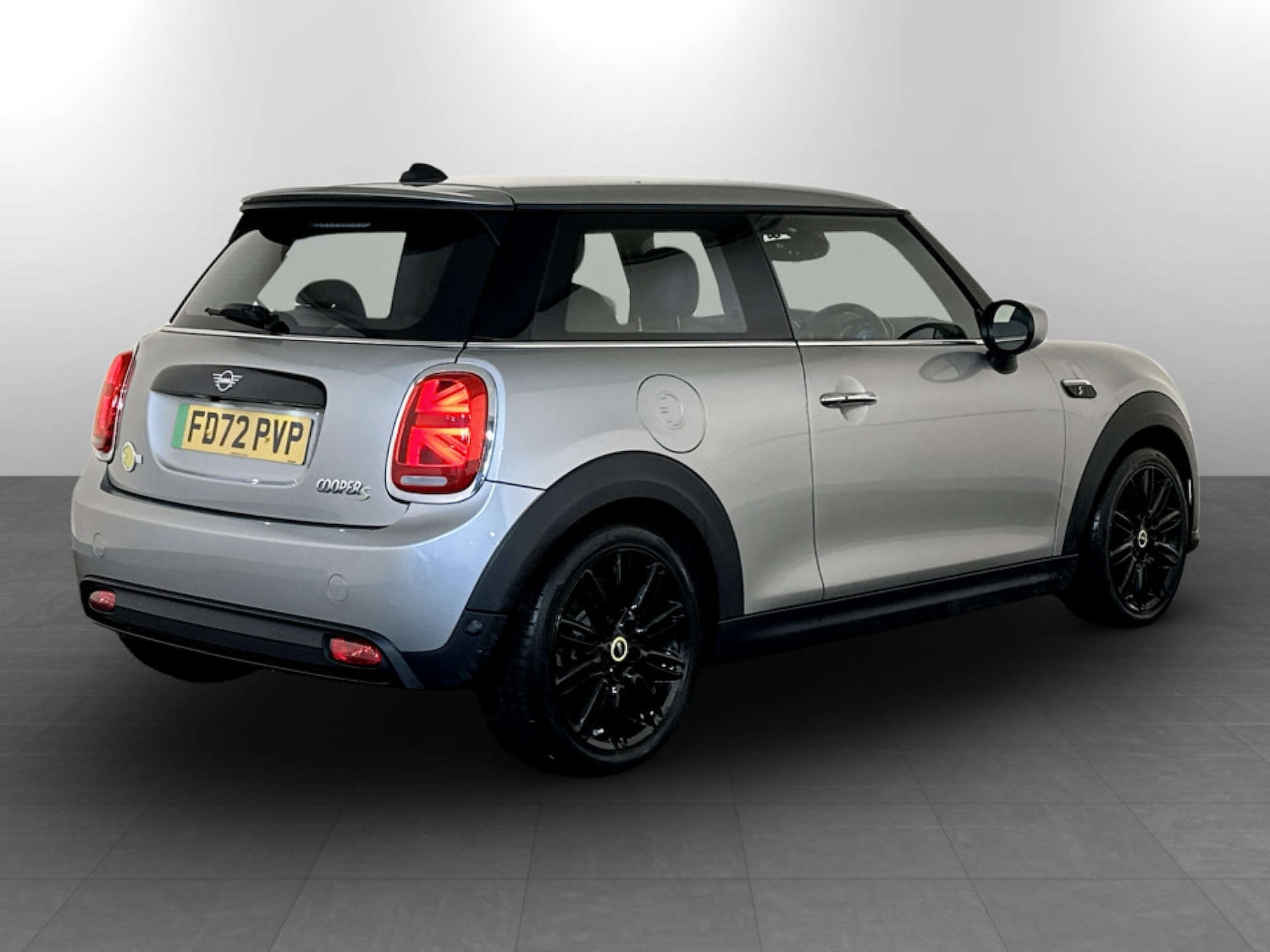 Used MINI Hatch 2023 for sale - 77567351: Photo 10