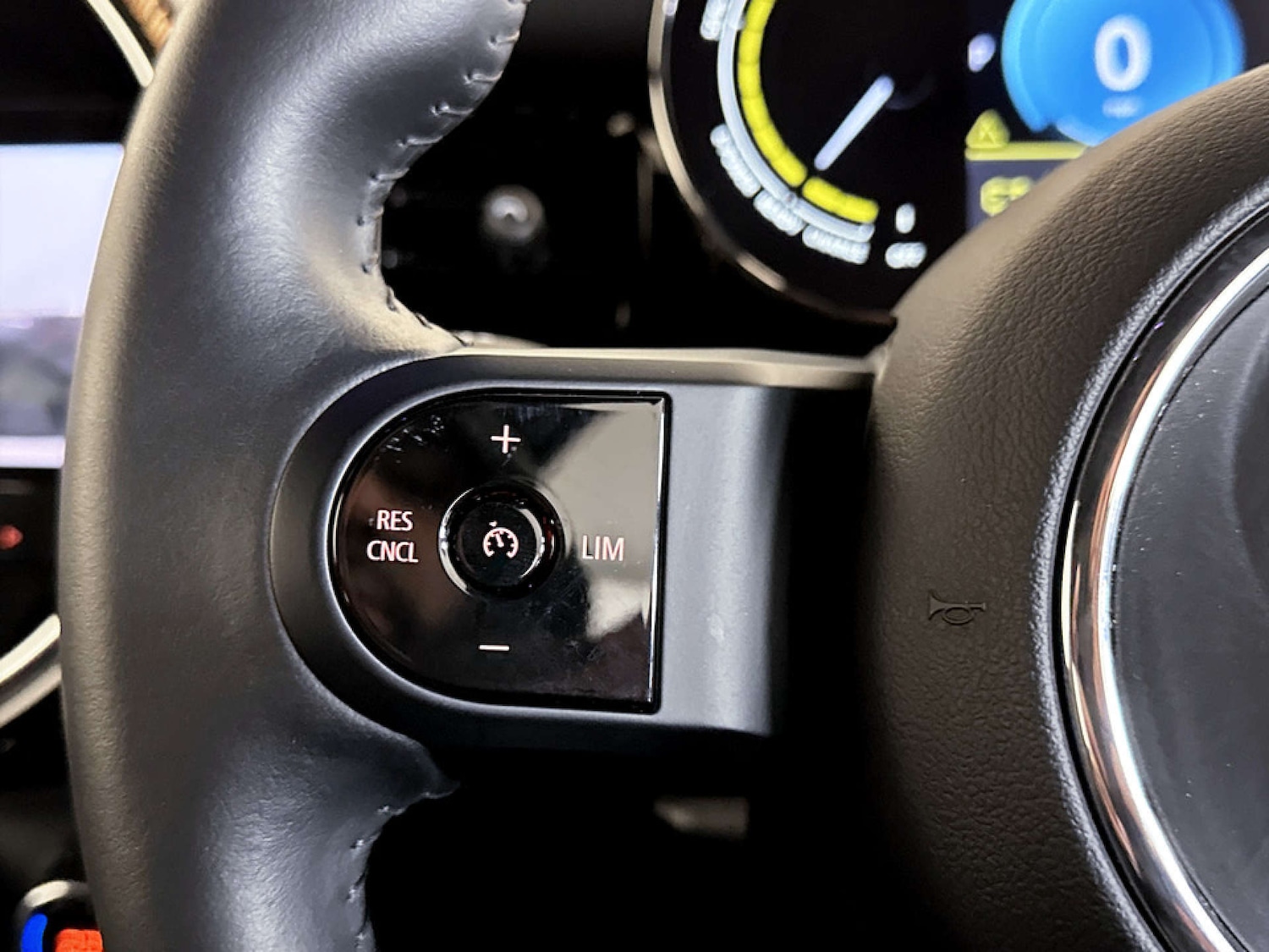 Used MINI Hatch 2023 for sale - 77567351: Photo 17