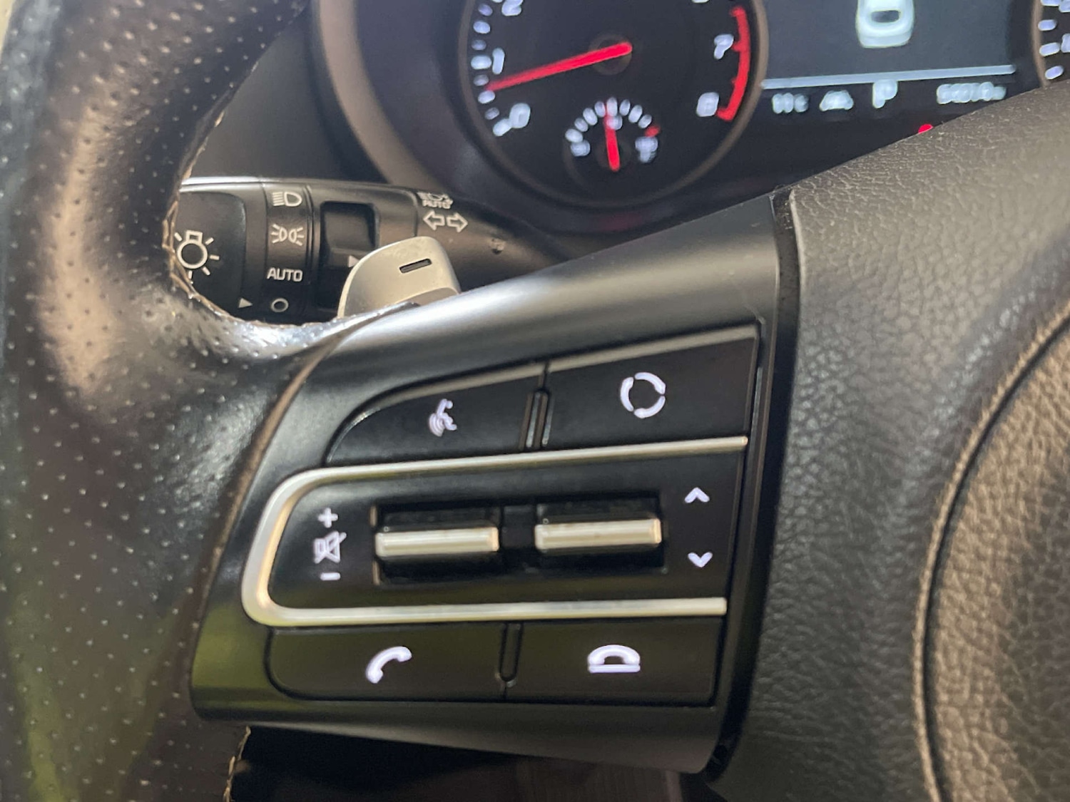 Used Kia Stinger 2018 for sale - 78066742: Photo 17