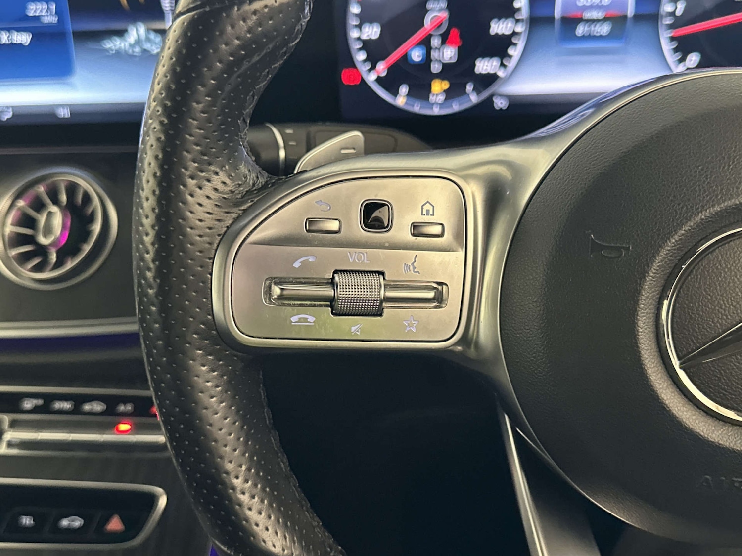 Used Mercedes-Benz E Class 2019 for sale - 78150114: Photo 17