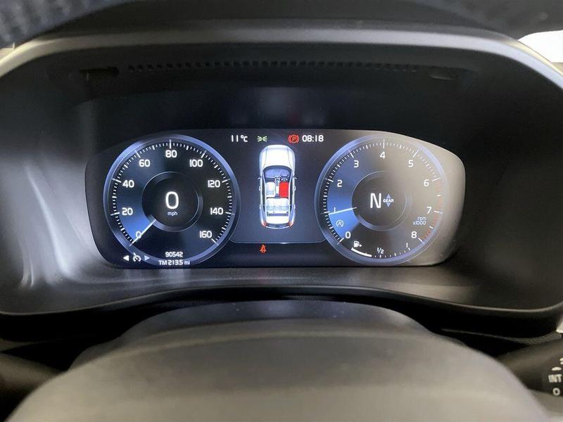 Used Volvo XC40 2018 for sale - 76685014: Photo 19