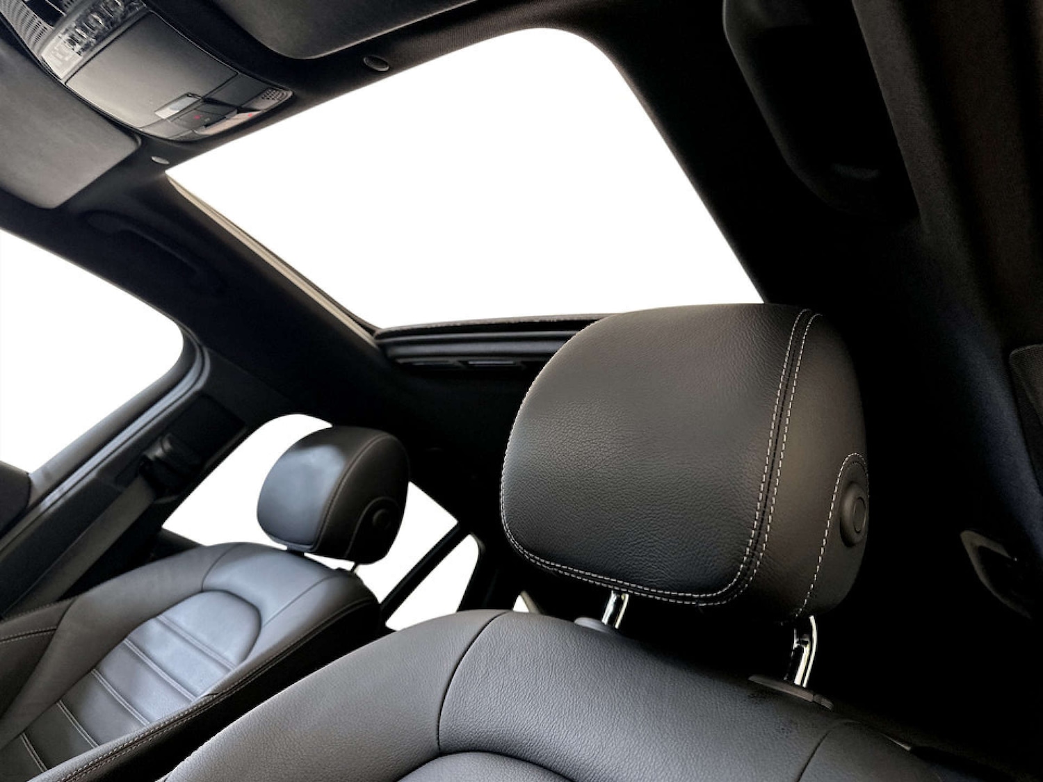 Used Mercedes-Benz EQC 2023 for sale - 77594867: Photo 14