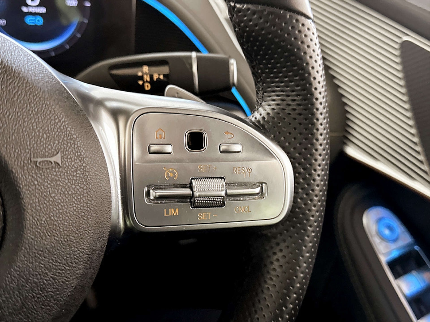 Used Mercedes-Benz EQC 2023 for sale - 77594867: Photo 20