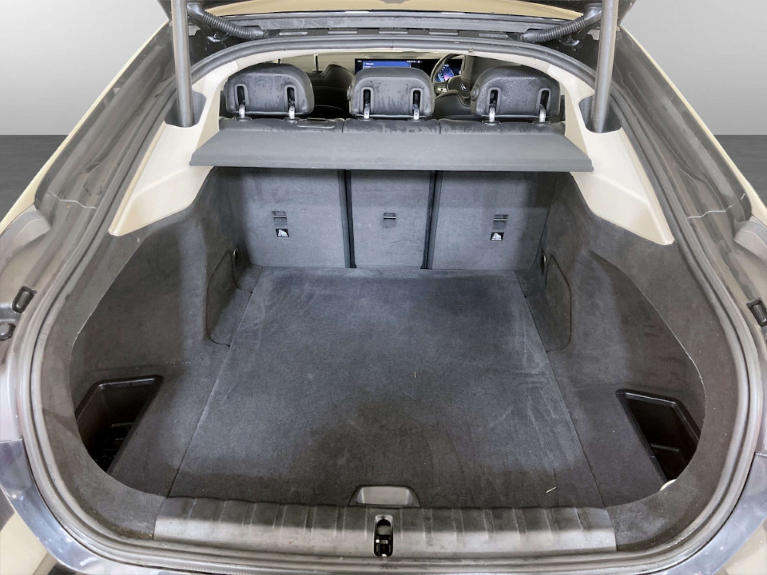 Used BMW i4 2022 for sale - 77434645: Photo 15