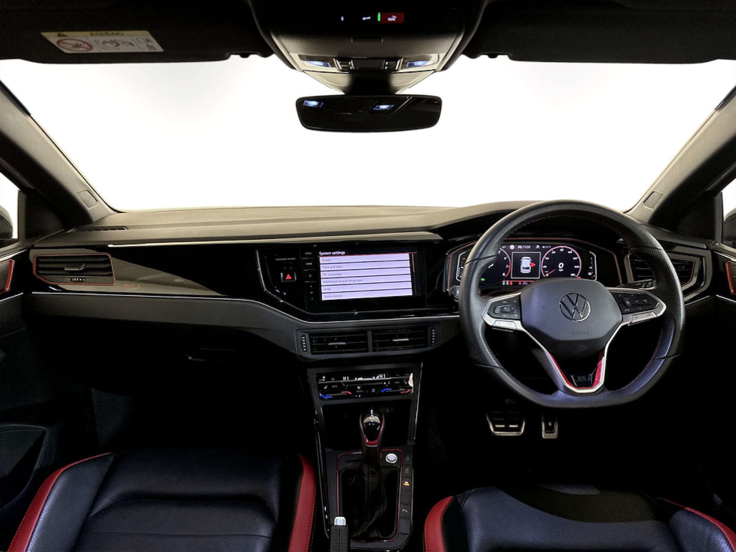 Used Volkswagen Polo 2024 for sale - 77581142: Photo 3