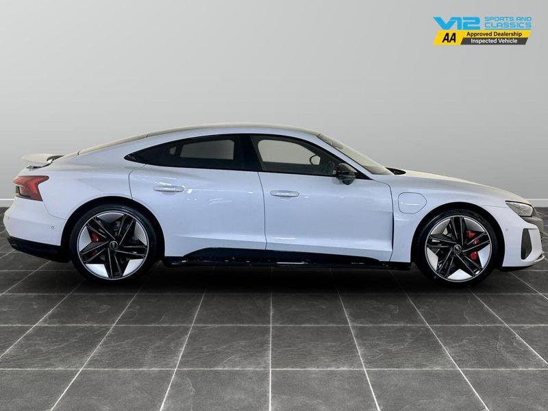 Used Audi RS e-tron GT 2022 for sale - 76494649: Photo 11