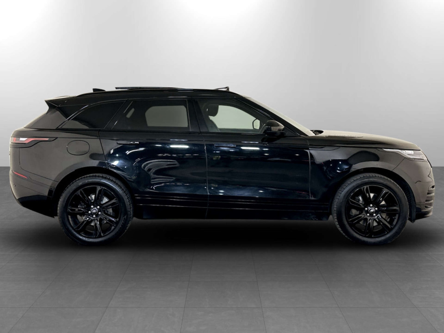 Used Land Rover Range Rover Velar 2022 for sale - 77185734: Photo 11