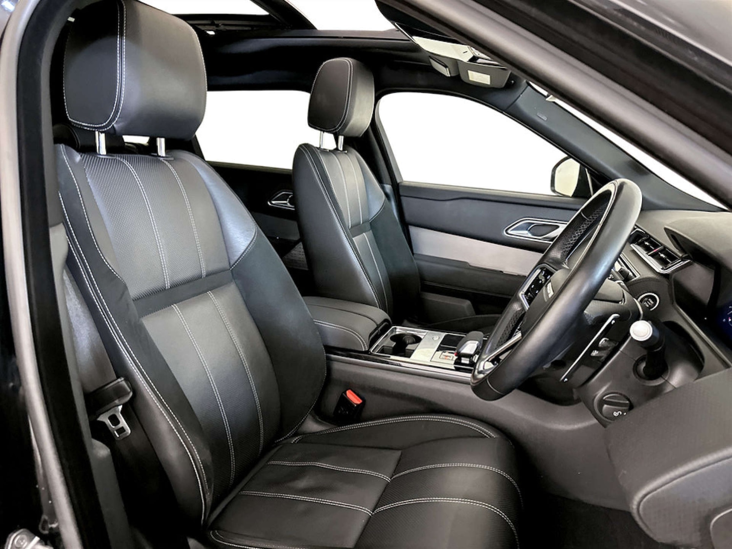 Used Land Rover Range Rover Velar 2022 for sale - 77185734: Photo 13