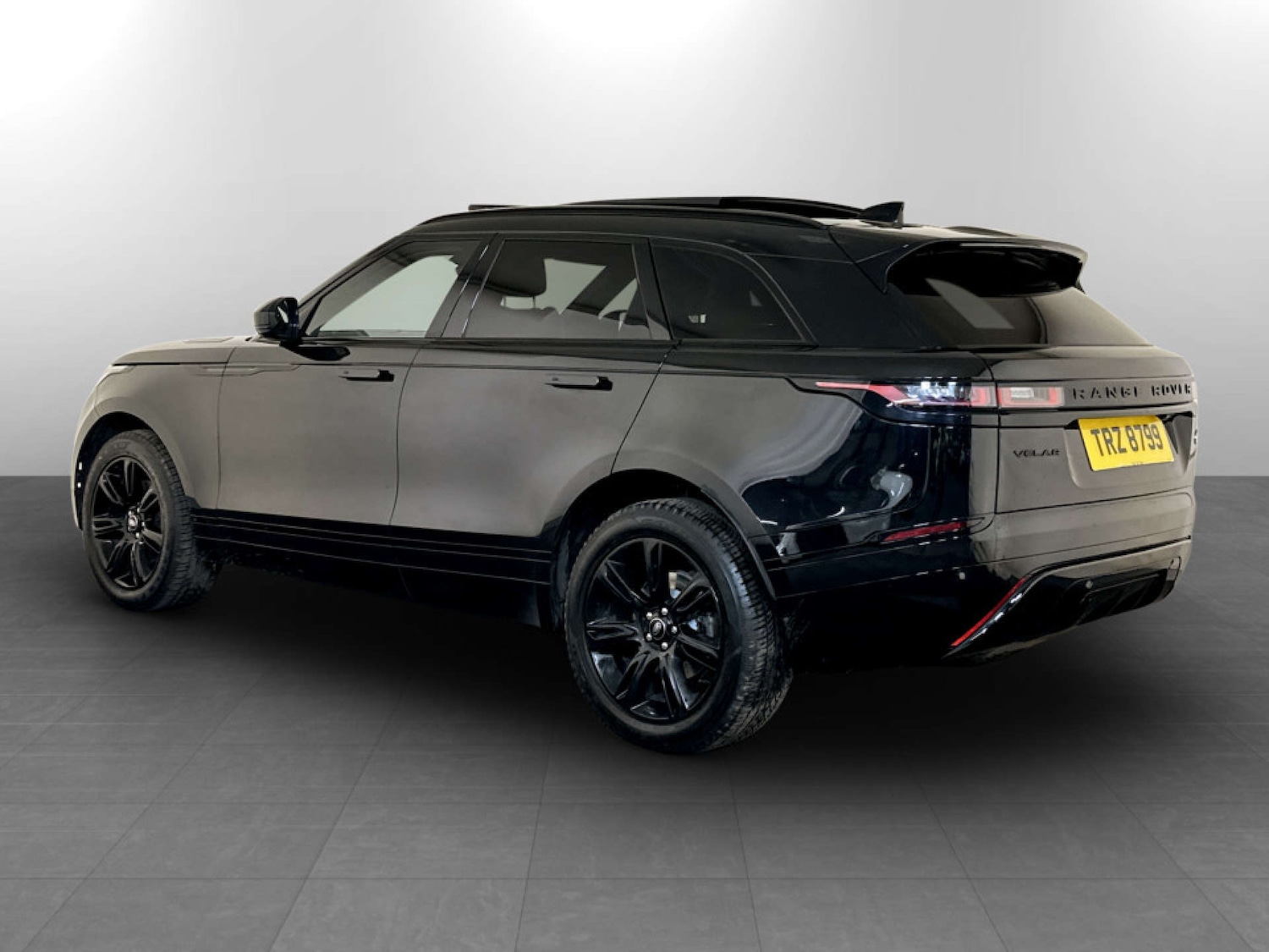 Used Land Rover Range Rover Velar 2022 for sale - 77185734: Photo 8