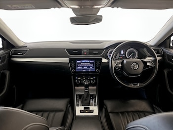 Used Skoda Superb 2020 for sale - 75499869: Photo