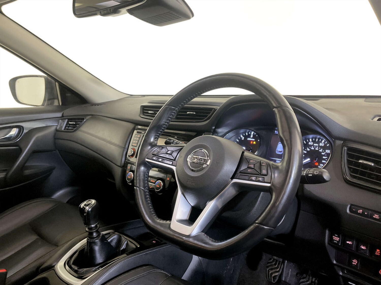 Used Nissan X-Trail 2018 for sale - 77523399: Photo 15