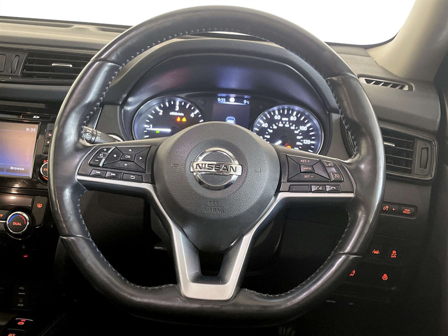 Used Nissan X-Trail 2018 for sale - 77523399: Photo 16