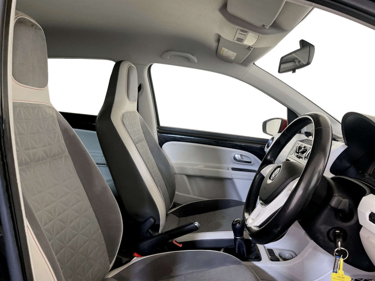 Used Volkswagen up! 2016 for sale - 77185942: Photo 13