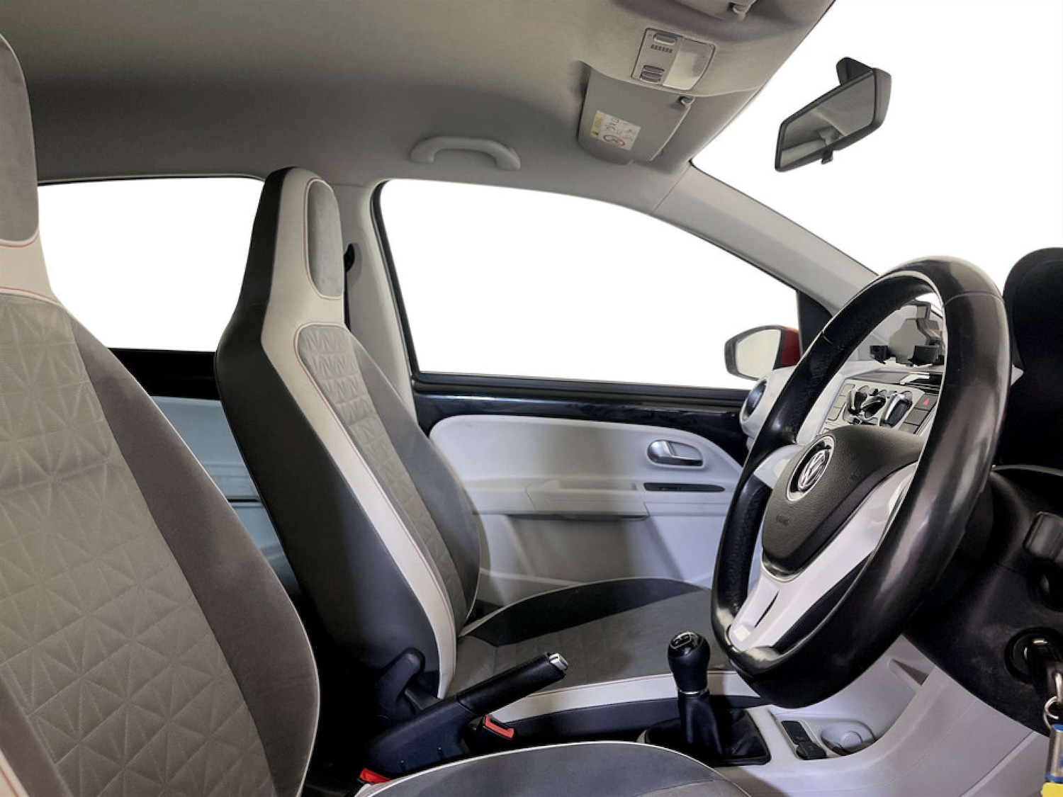 Used Volkswagen up! 2016 for sale - 77185942: Photo 14