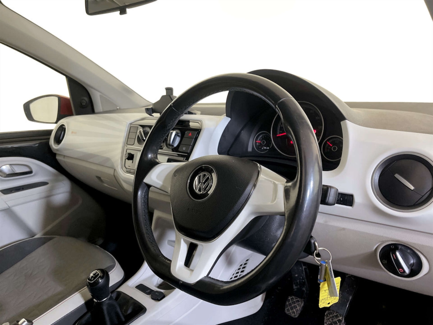 Used Volkswagen up! 2016 for sale - 77185942: Photo 17