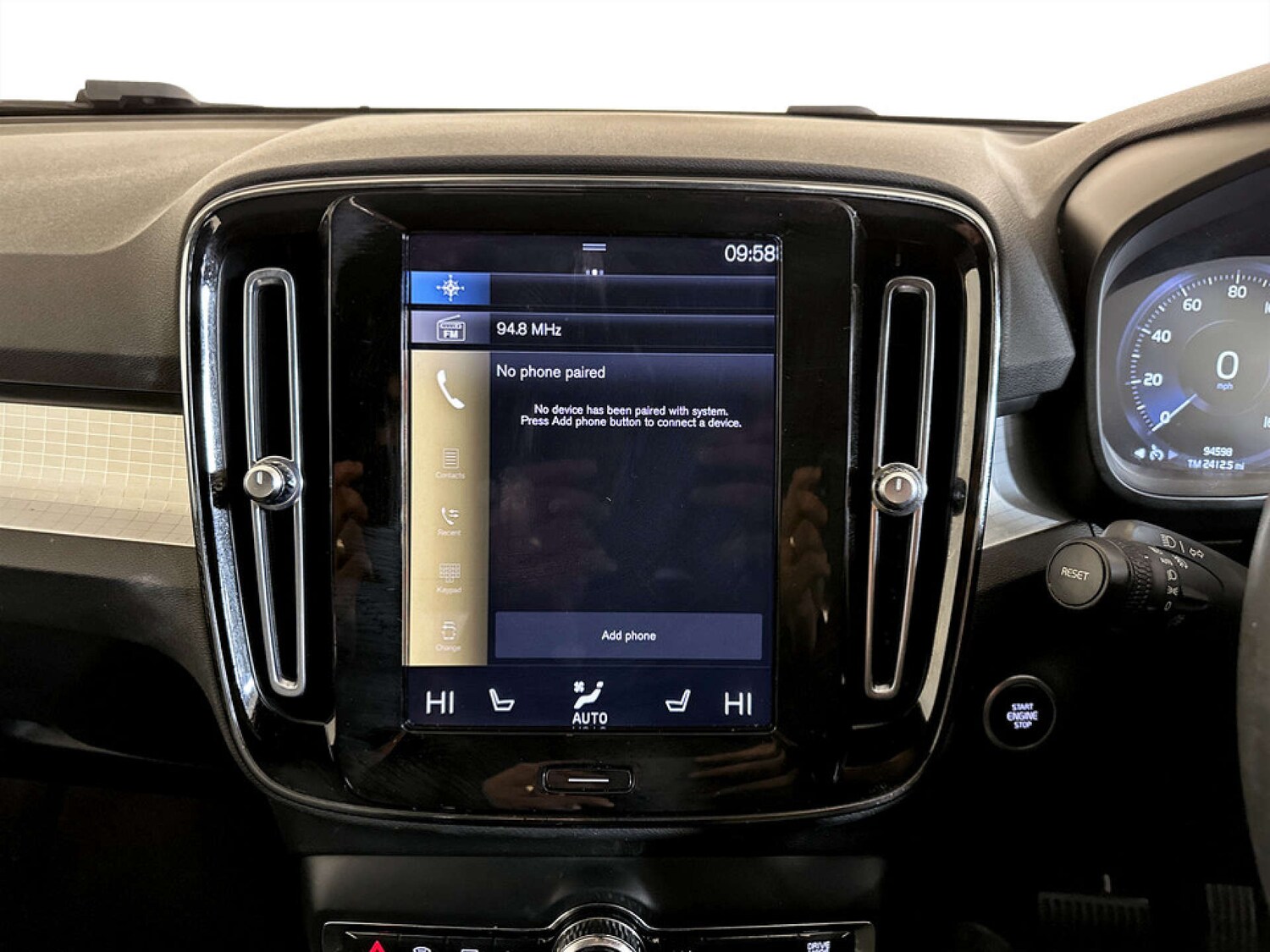 Used Volvo XC40 2023 for sale - 77581168: Photo 23