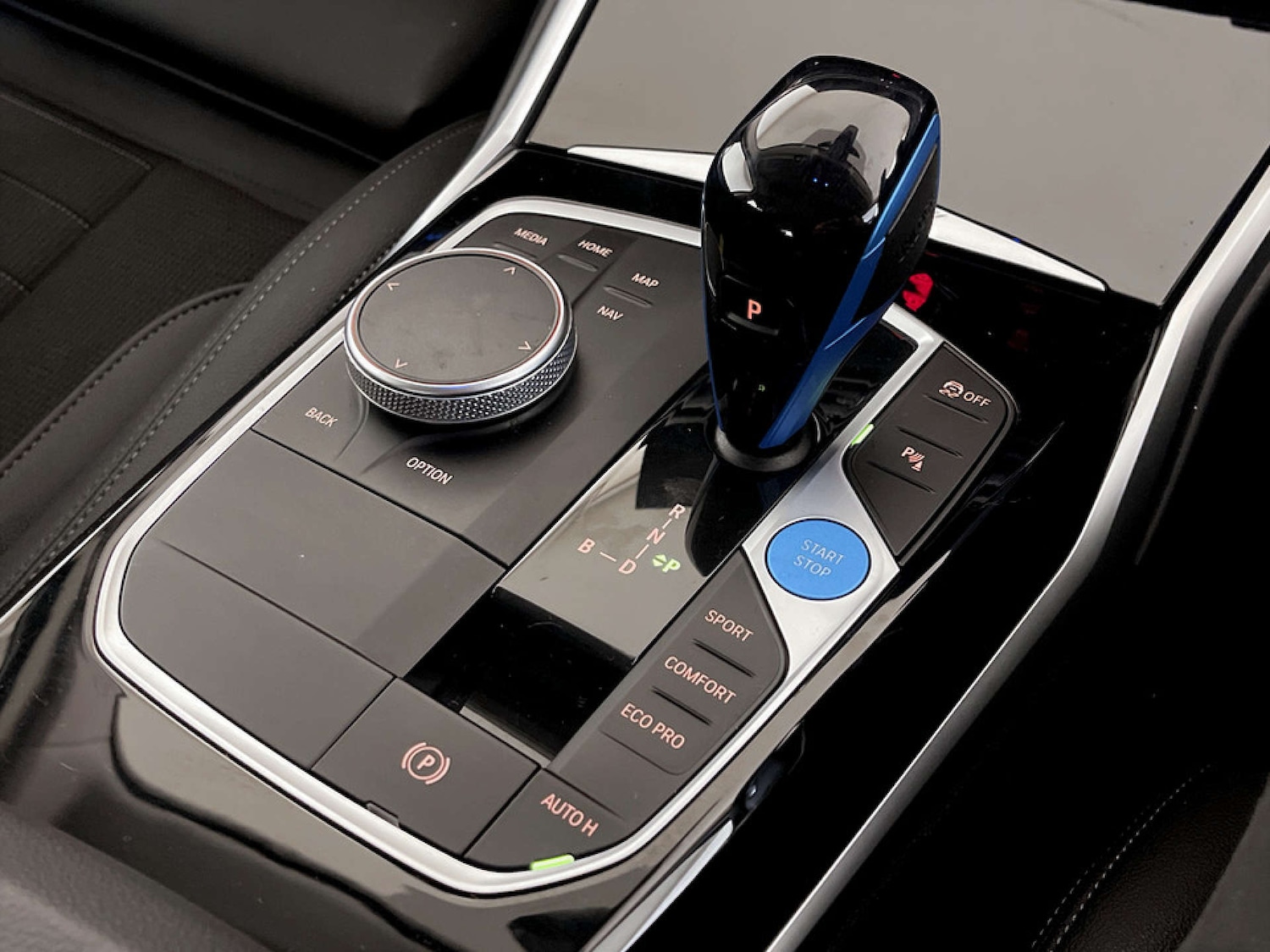 Used BMW i4 2022 for sale - 77434632: Photo 24